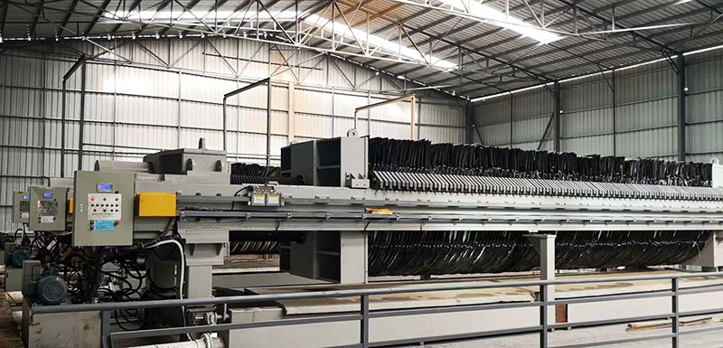 隔膜青青草免费观看视频