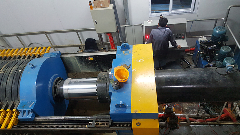 隔膜青青草免费观看视频